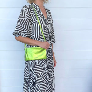 4-IN-1 POUCH IN LIME - Roodle Australia